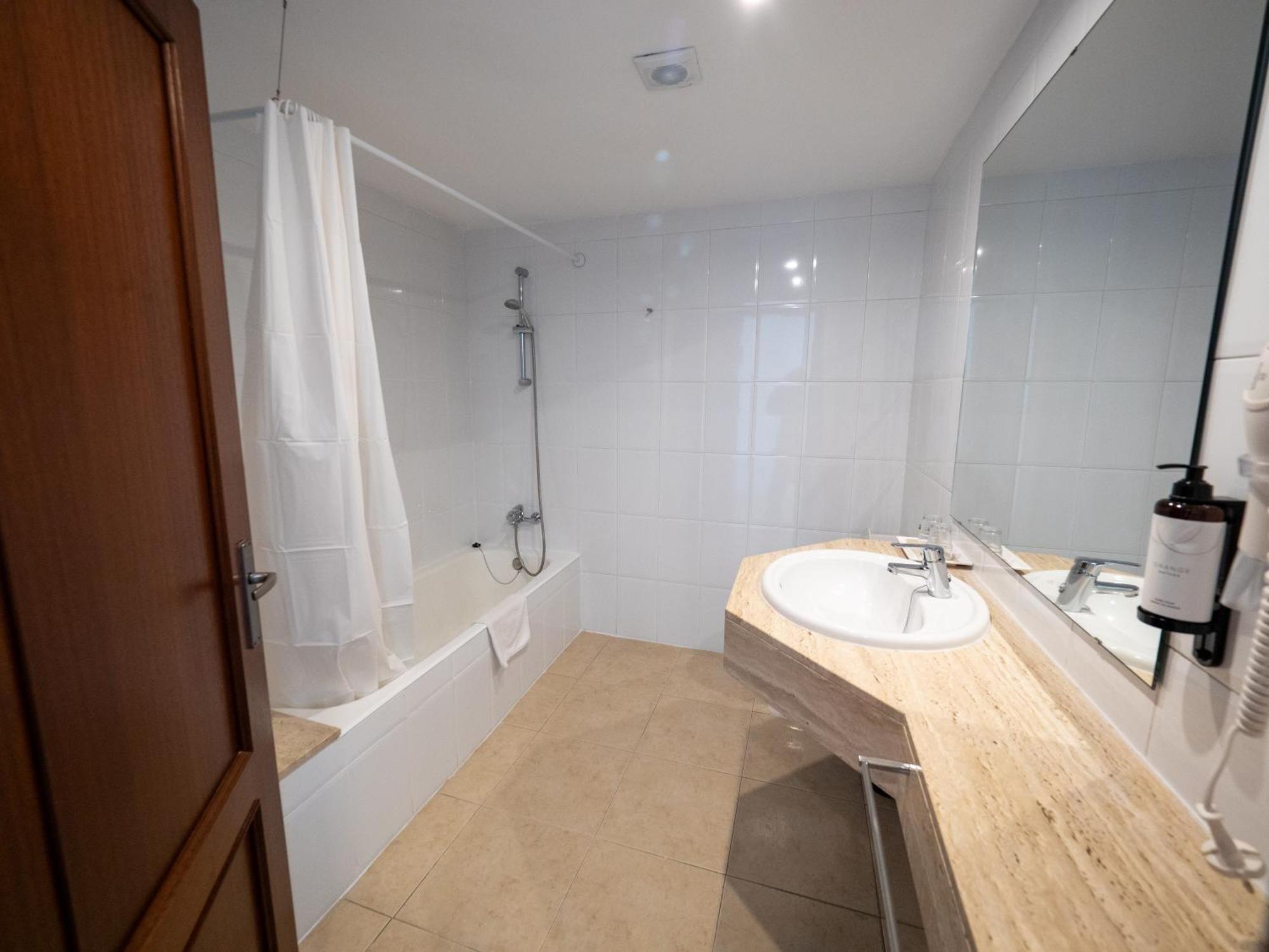 קאלה מילור Prope Mare Apartamentos מראה חיצוני תמונה